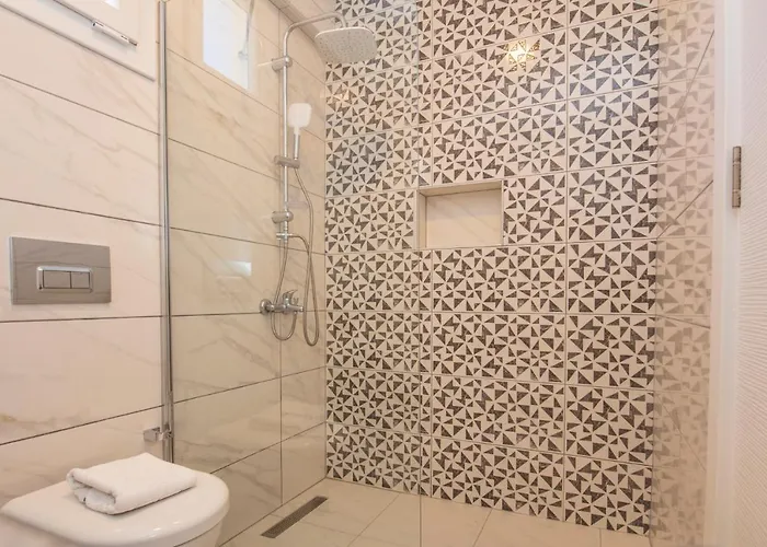 Sunteos Hotell *